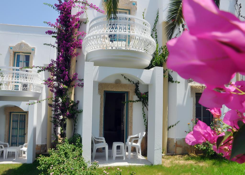 Siesta Hotel apartamentowy 3*